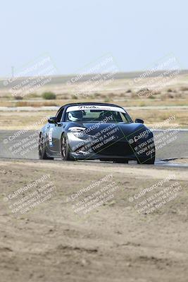 media/Oct-18-2025-Speed Ventures (Sat) [[8b3b7cf525]]/Yellow/Session 3 (Sunset)/